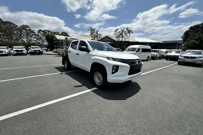 2022 Mitsubishi Triton GLX
