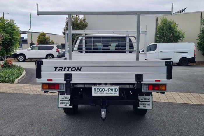 2022 Mitsubishi Triton GLX