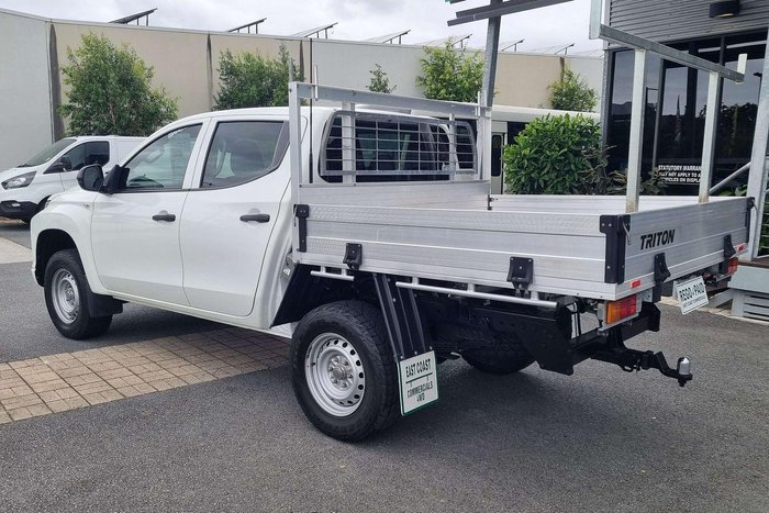 2022 Mitsubishi Triton GLX