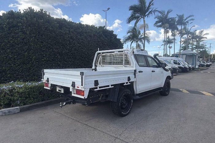 2022 Toyota Hilux SR