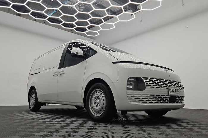 2023 Hyundai STARIA LOAD