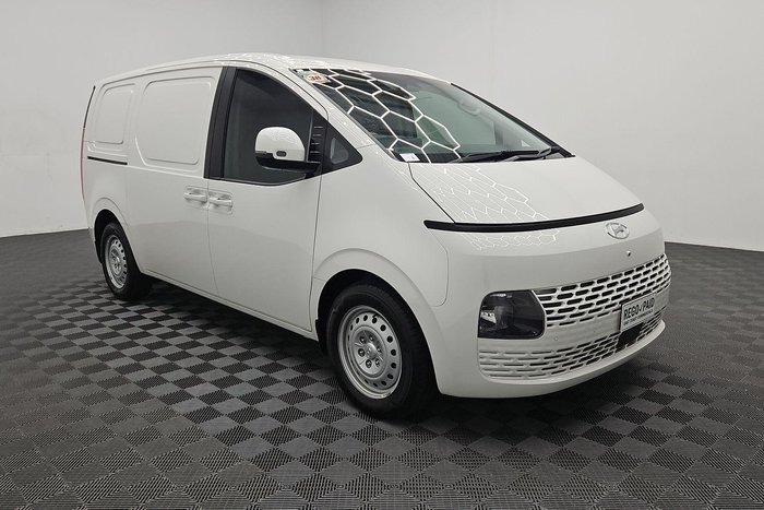 2023 Hyundai STARIA LOAD