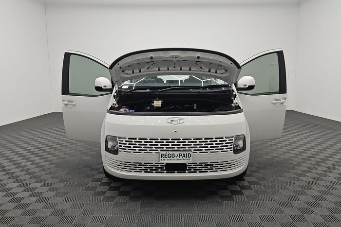 2023 Hyundai STARIA LOAD