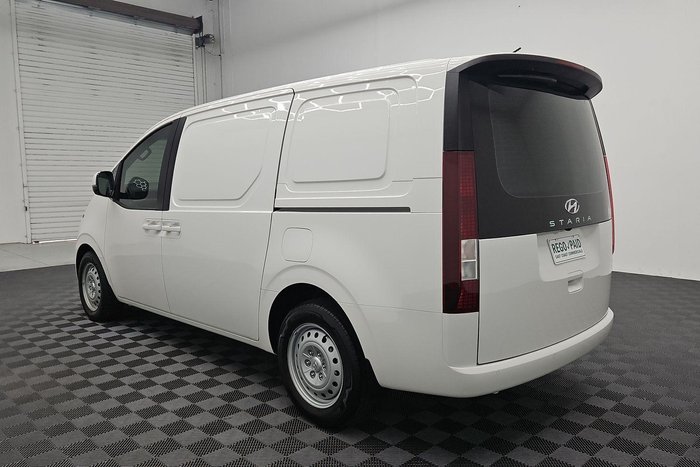 2023 Hyundai STARIA LOAD