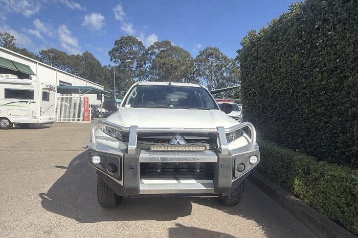 2021 Mitsubishi Triton GLX