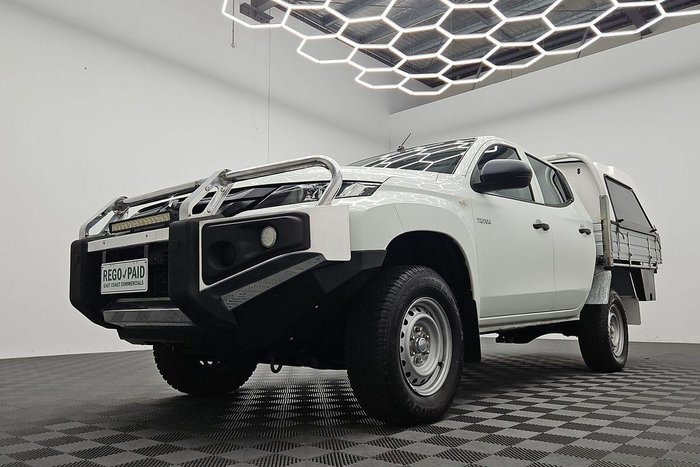 2021 Mitsubishi Triton GLX