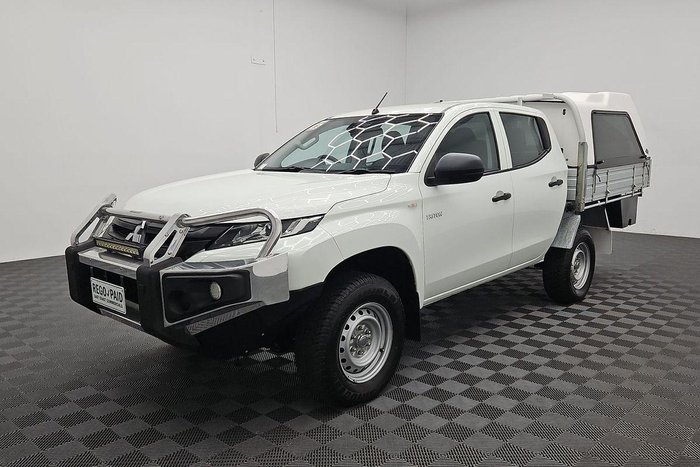 2021 Mitsubishi Triton GLX