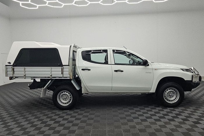 2021 Mitsubishi Triton GLX