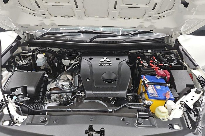 2021 Mitsubishi Triton GLX