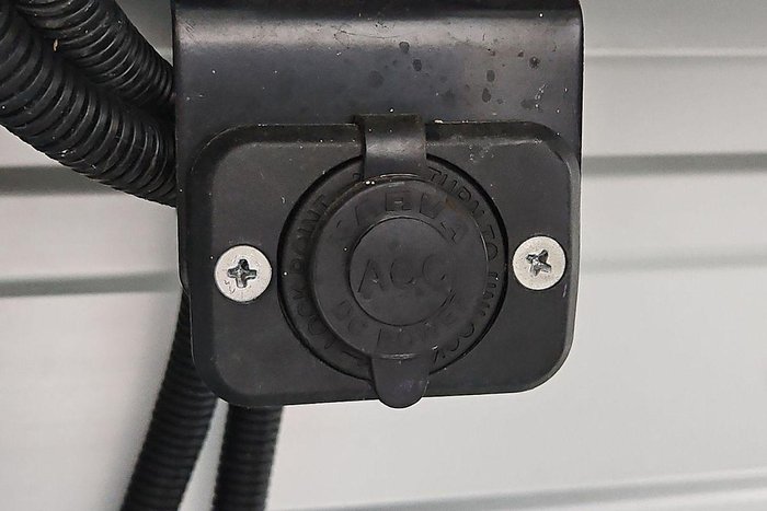 2021 Mitsubishi Triton GLX