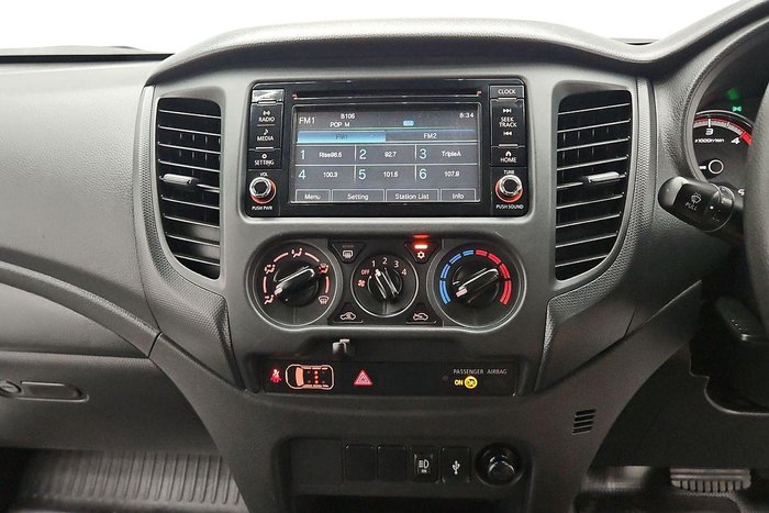 2021 Mitsubishi Triton GLX