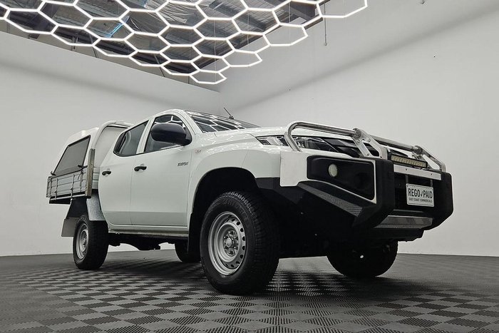 2021 Mitsubishi Triton GLX