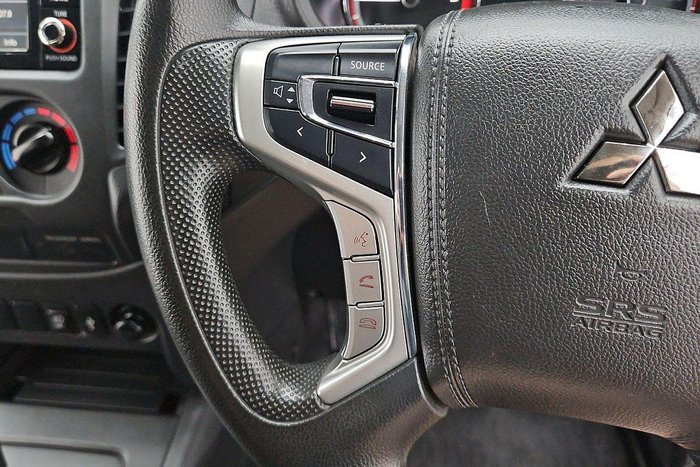 2021 Mitsubishi Triton GLX