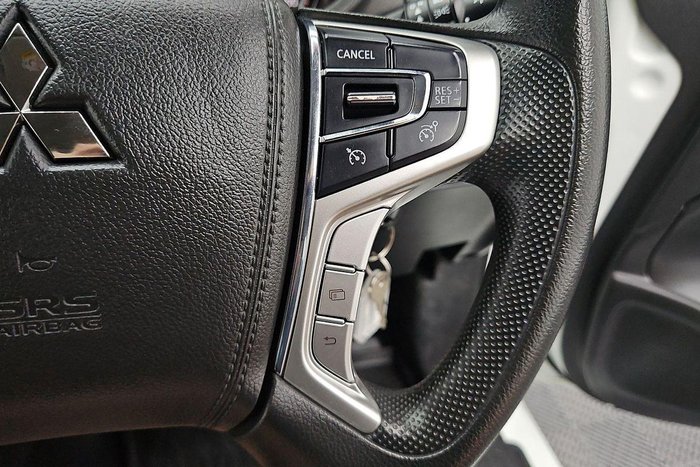 2021 Mitsubishi Triton GLX