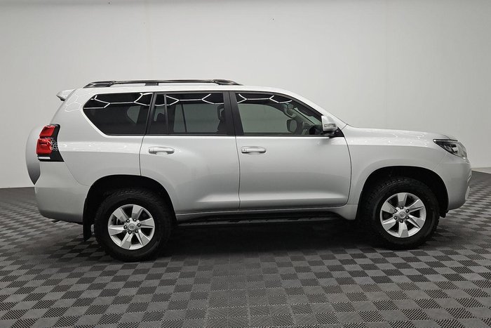 2023 Toyota Landcruiser Prado GXL
