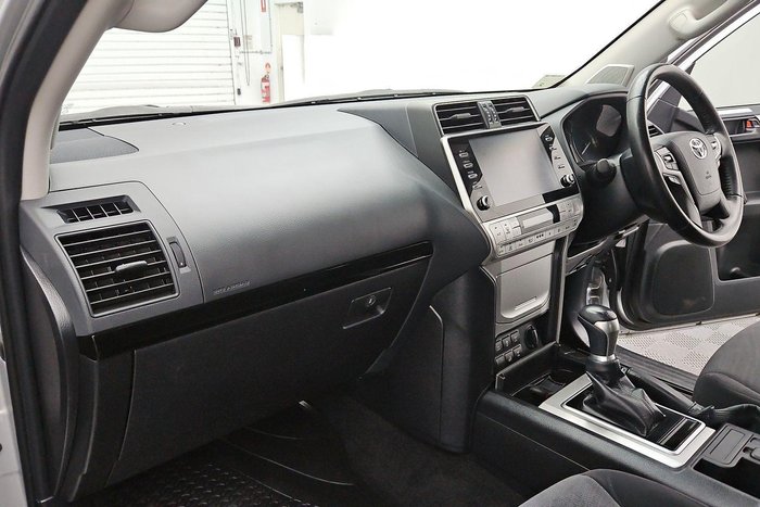 2023 Toyota Landcruiser Prado GXL