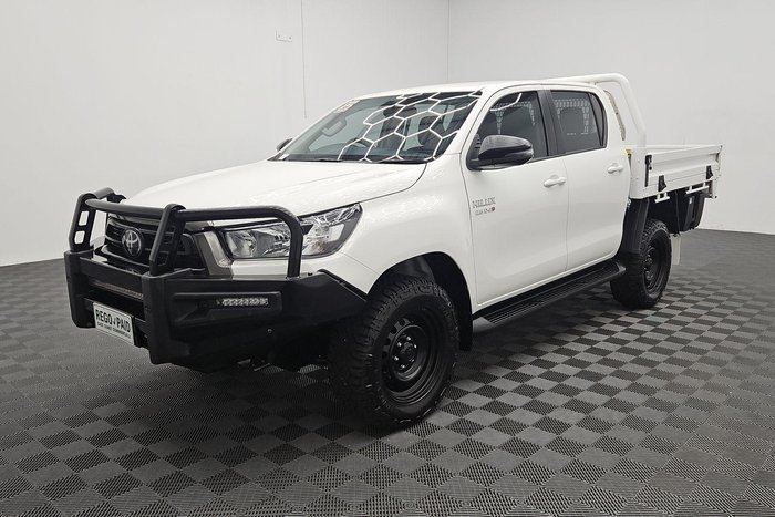 2022 Toyota Hilux SR