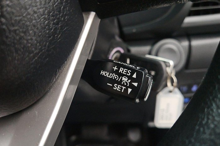 2022 Toyota Hilux SR