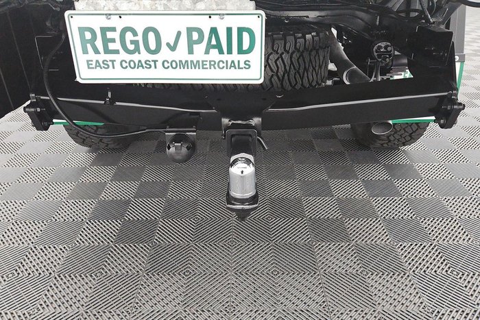 2022 Toyota Hilux SR