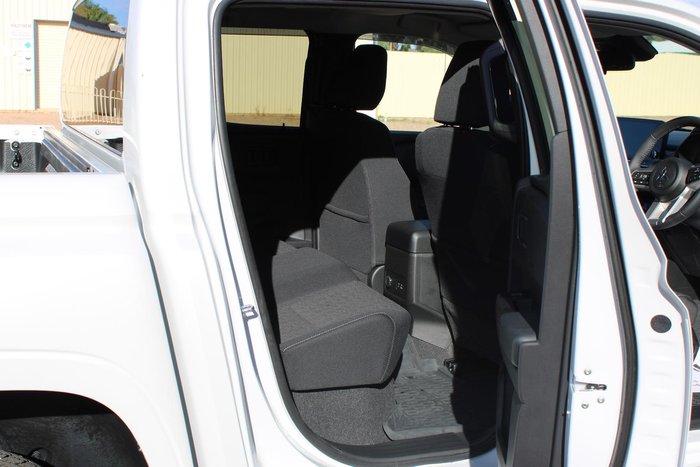 2025 Mitsubishi Triton GLX-R