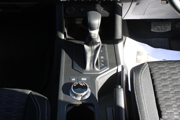 2025 Mitsubishi Triton GLX-R