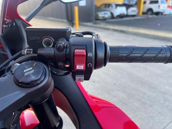 2025 Honda CBR650RAC RED