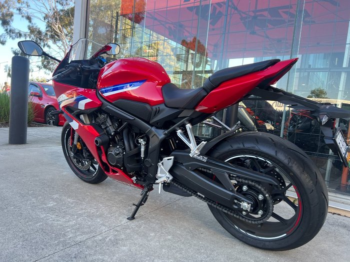2025 Honda CBR650RAC RED