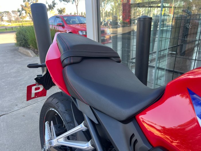 2025 Honda CBR650RAC RED
