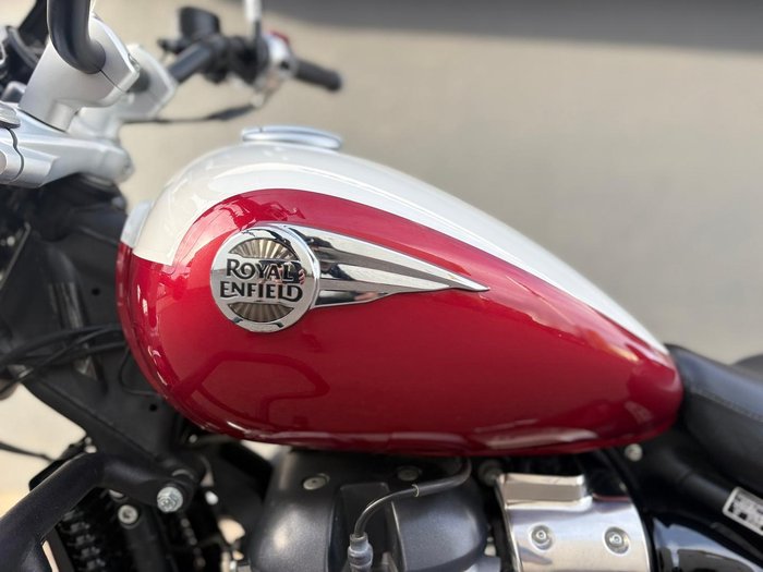 2023 Royal Enfield Super Meteor 650