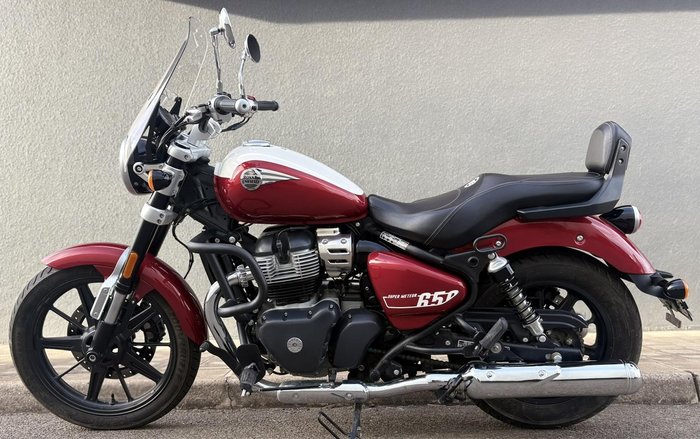 2023 Royal Enfield Super Meteor 650