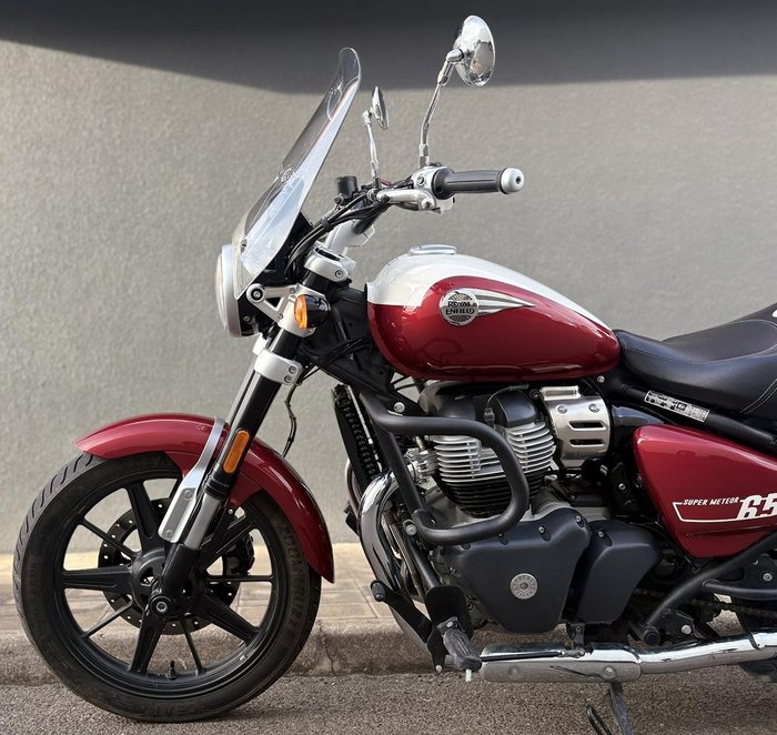 2023 Royal Enfield Super Meteor 650