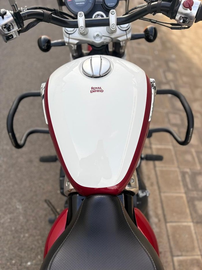 2023 Royal Enfield Super Meteor 650