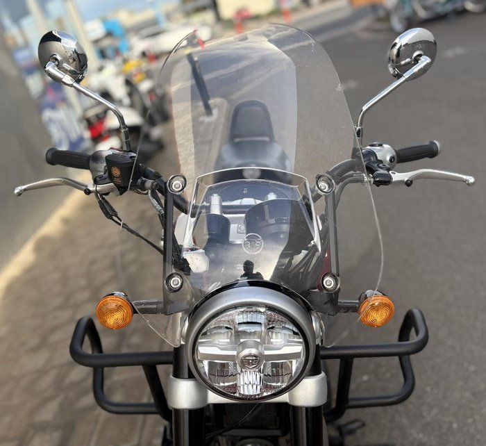 2023 Royal Enfield Super Meteor 650