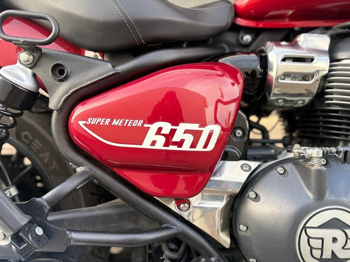 2023 Royal Enfield Super Meteor 650