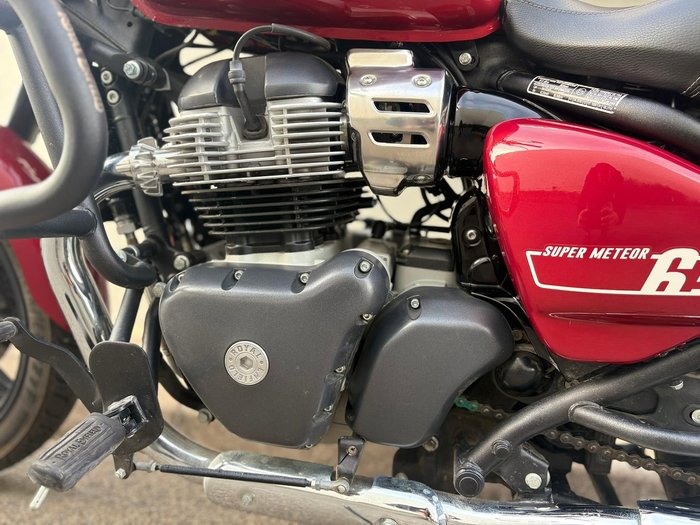 2023 Royal Enfield Super Meteor 650