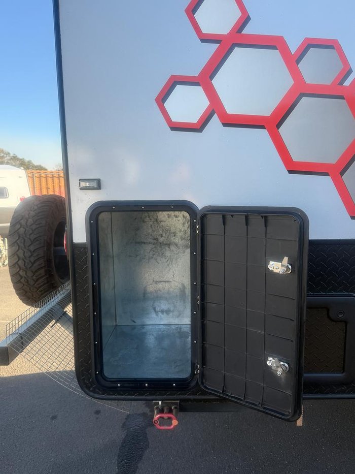 2021 Blue Sky Tundra Xl Extreme 20'8