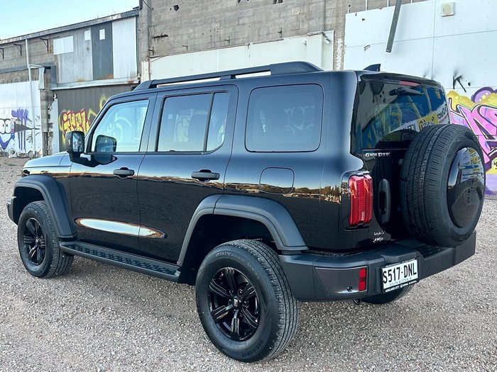 2025 GWM Tank 300 Lux