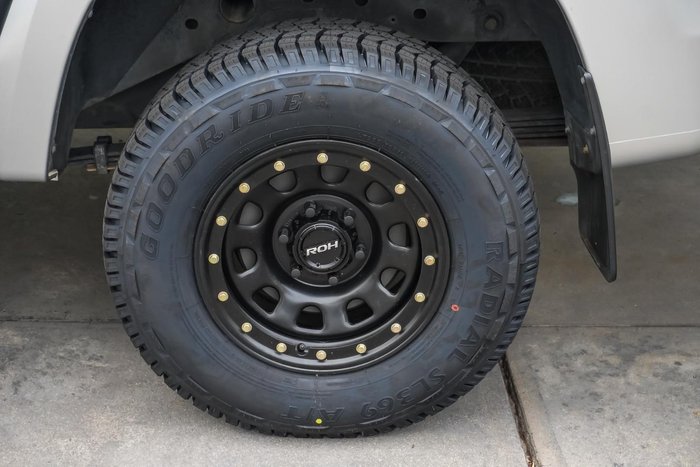 2019 Mitsubishi Triton GLX+