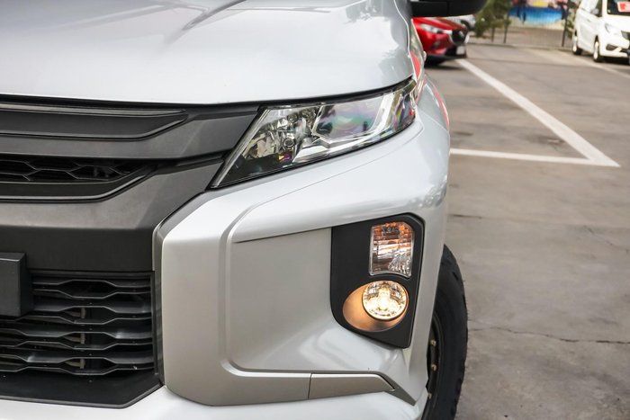 2019 Mitsubishi Triton GLX+