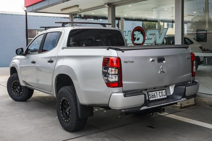 2019 Mitsubishi Triton GLX+