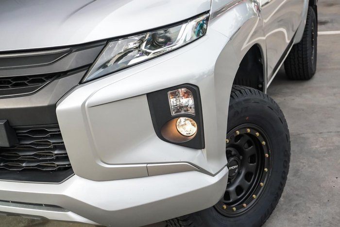 2019 Mitsubishi Triton GLX+
