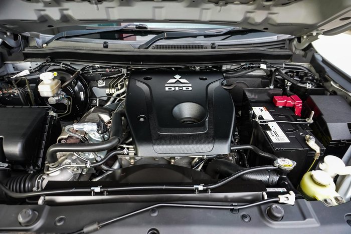 2019 Mitsubishi Triton GLX+
