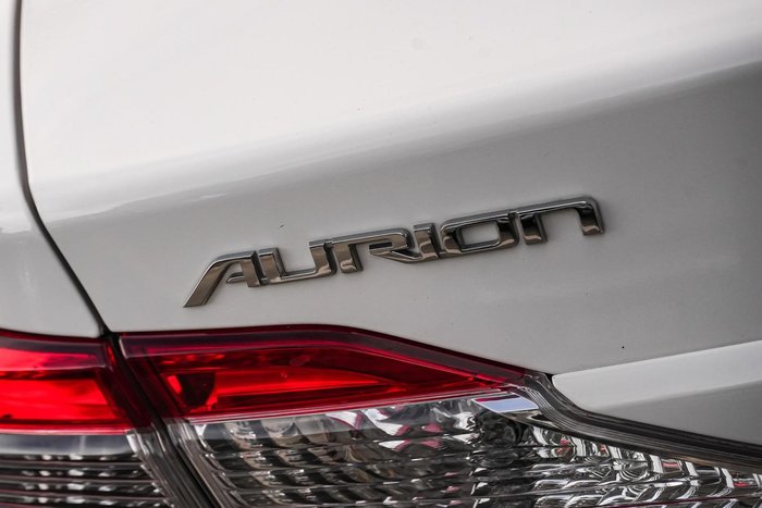 2017 Toyota Aurion AT-X