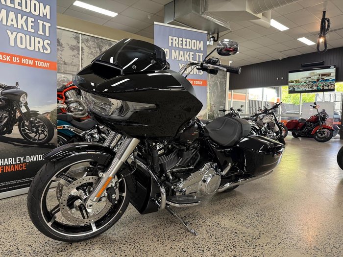 2026 Harley-Davidson Road Glide 117 (FLTRX) Touring Black