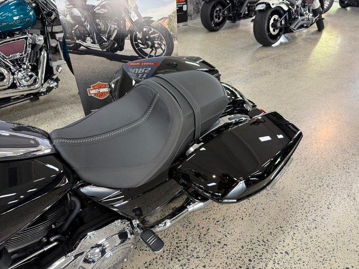 2026 Harley-Davidson Road Glide 117 (FLTRX) Touring Black