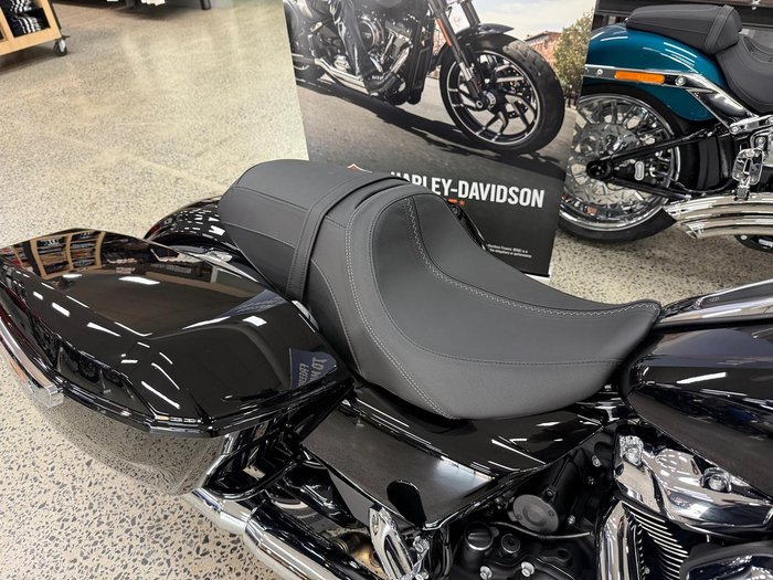 2026 Harley-Davidson Road Glide 117 (FLTRX) Touring Black