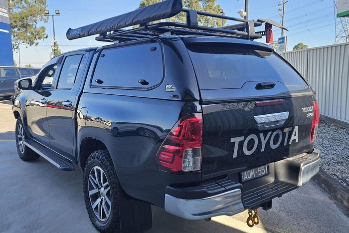 2017 Toyota Hilux SR5