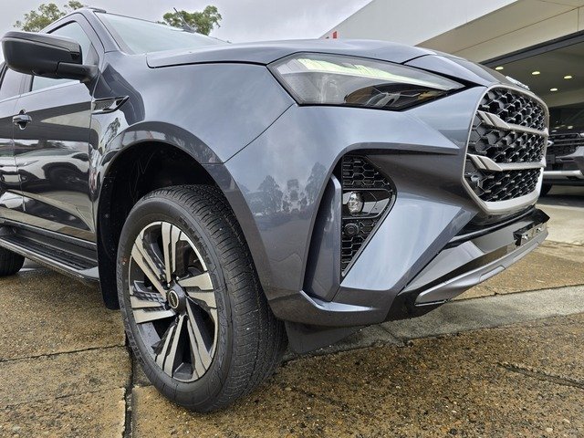 2026 Isuzu MU-X