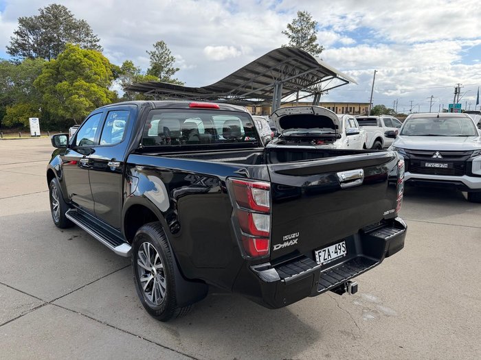 2025 Isuzu D-MAX LS-U+ MY24 4X4 Dual Range Basalt Black