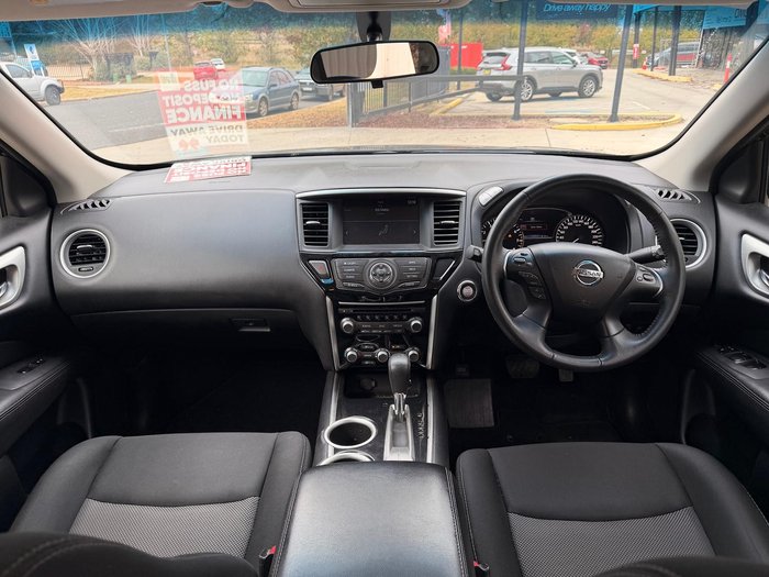 2018 Nissan Pathfinder ST